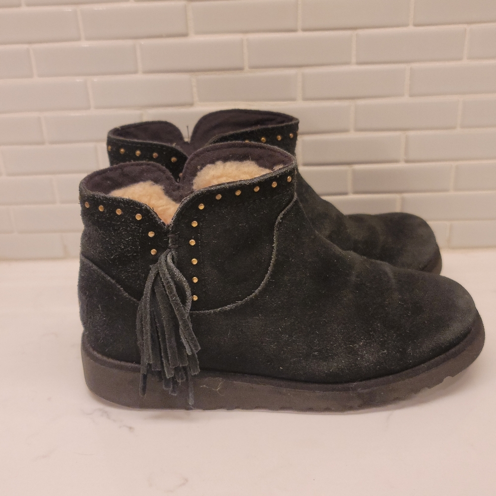 Girls Ugg booties